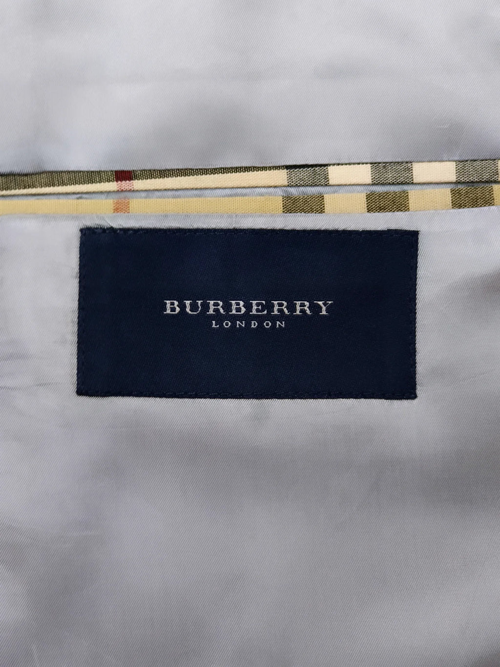 Burberry - [L]