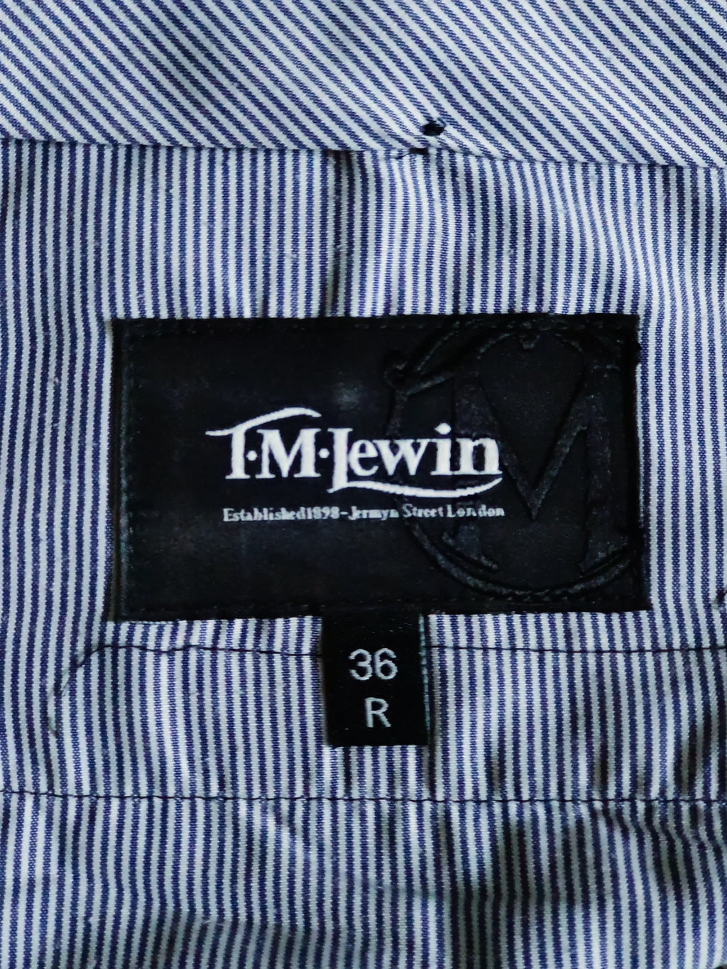T.M Lewin - [37-38]