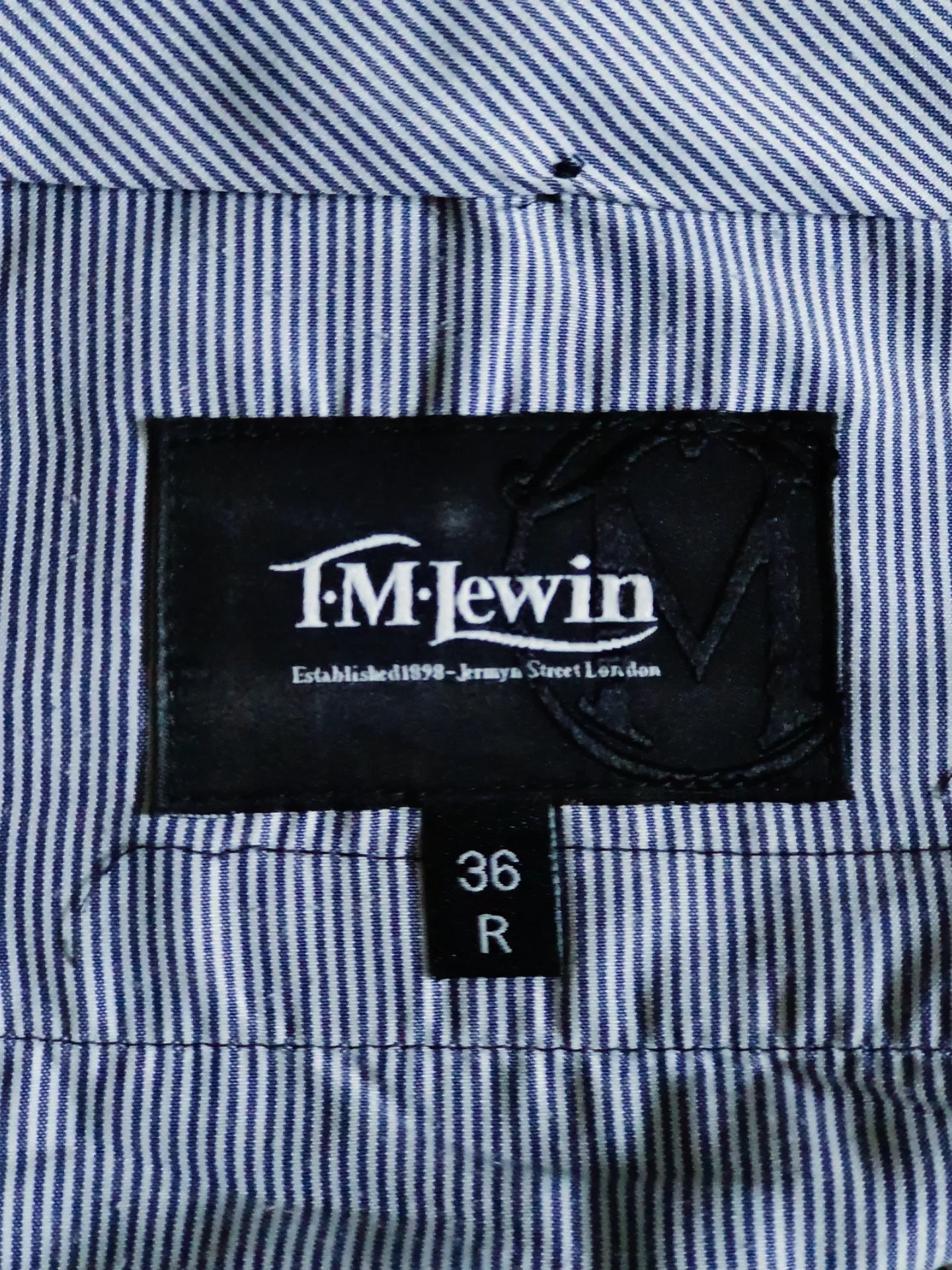 T.M Lewin - [37-38]