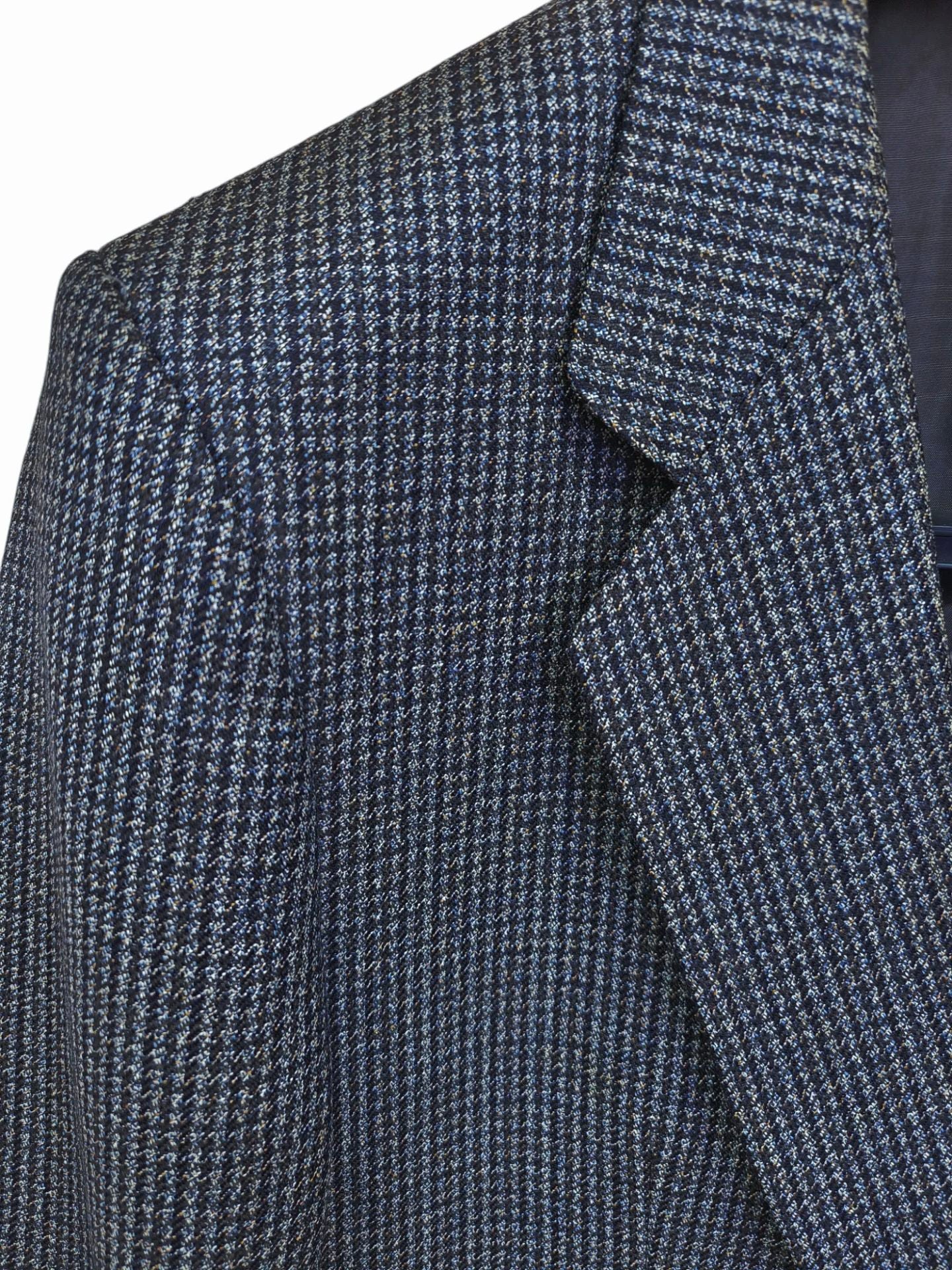 Tailor Hoff - [L]