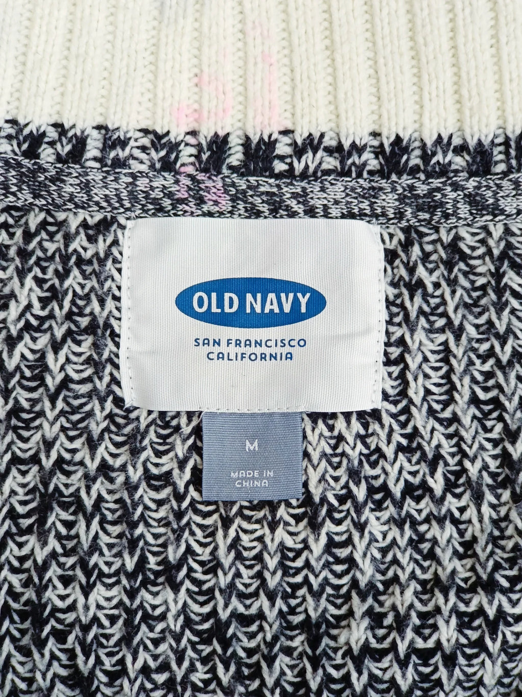Old Navy - [M]