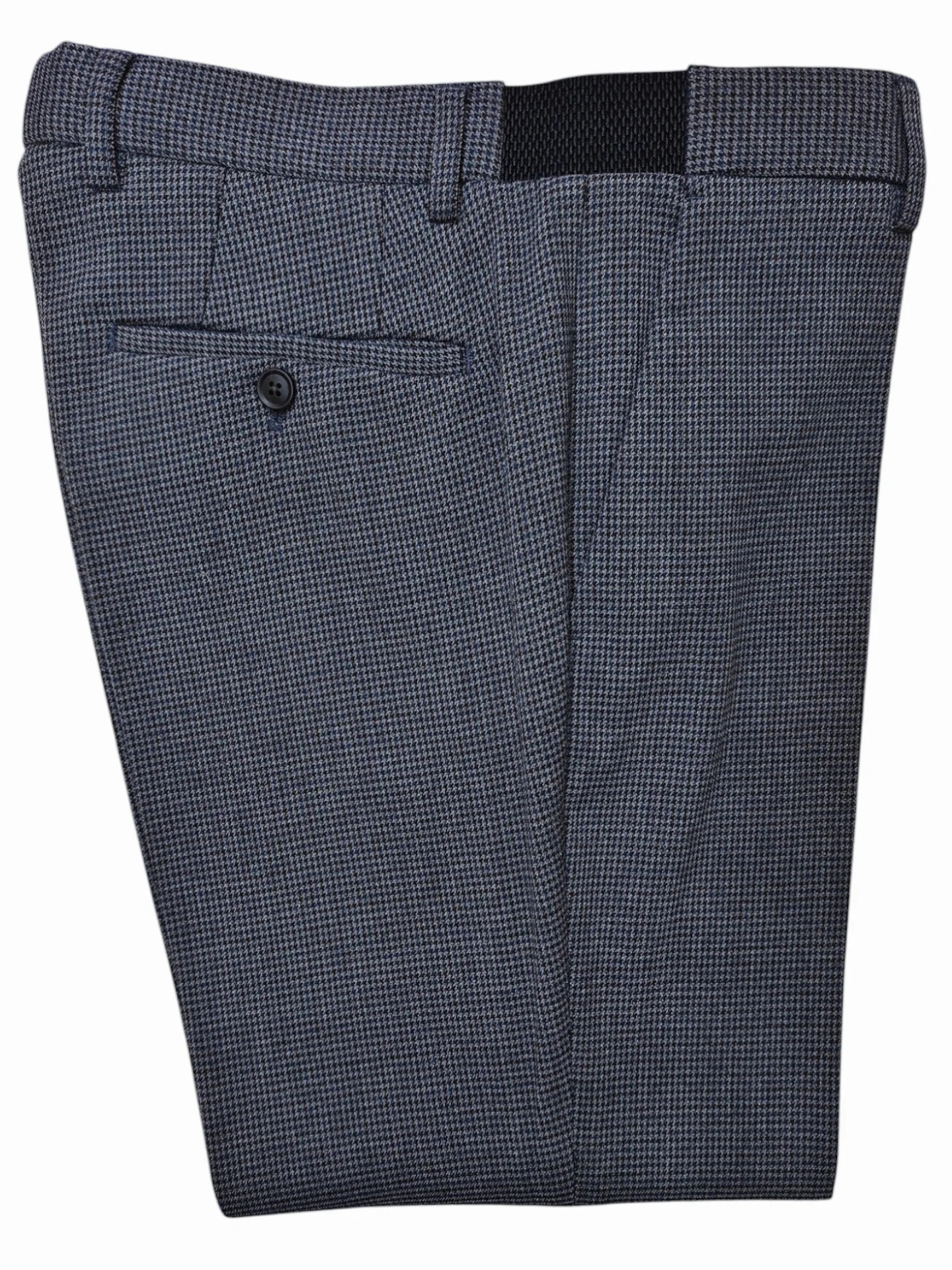 Lanzi Golf - [32-33]