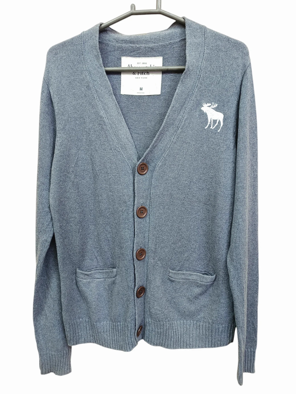 Abercrombie & Fitch - [M]