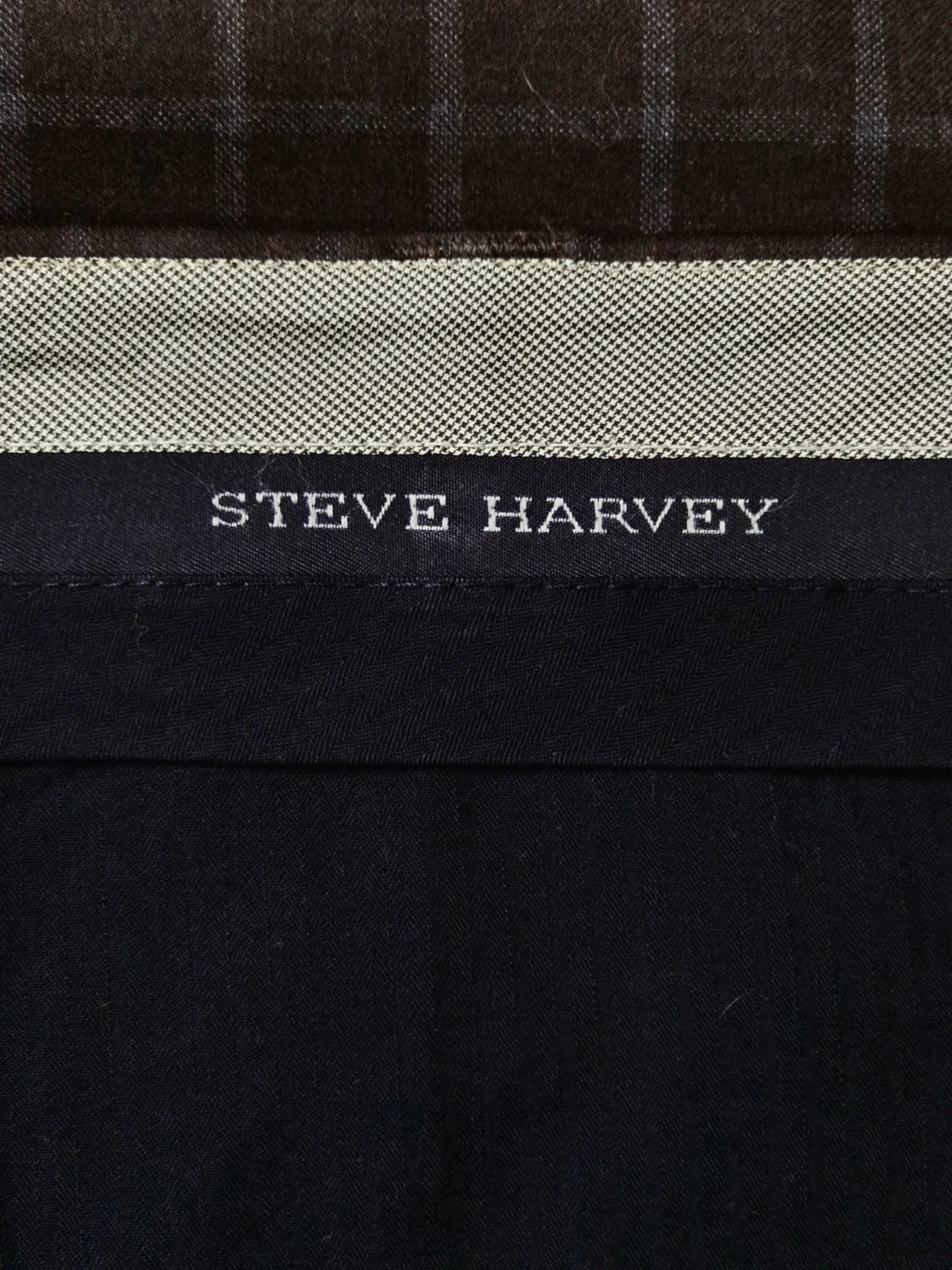 Steve Harvey - [42-43]