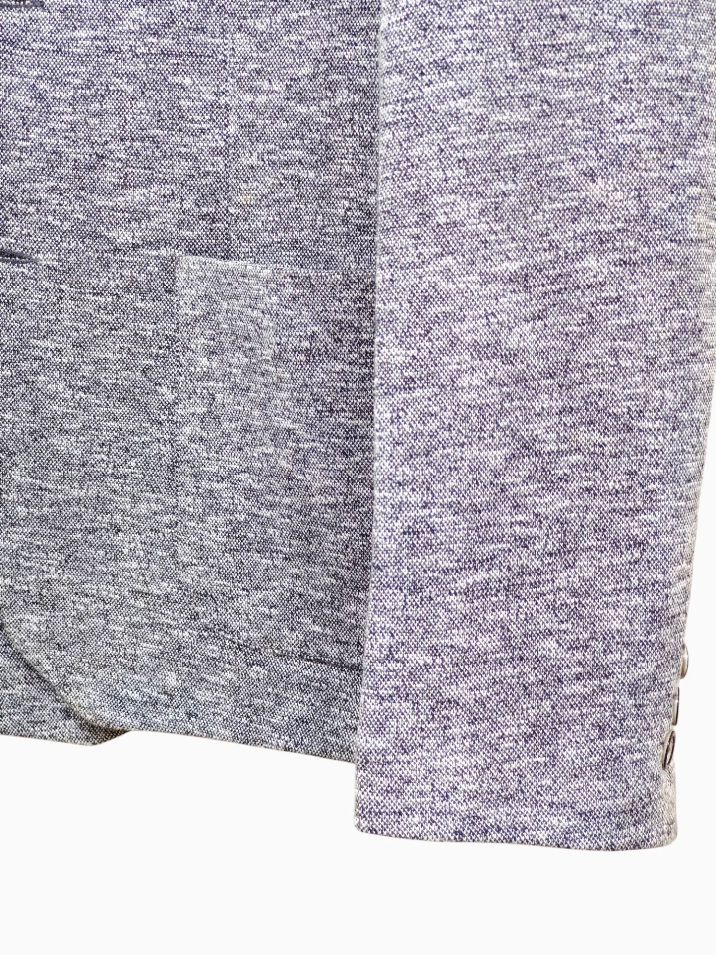 River Island - [M]